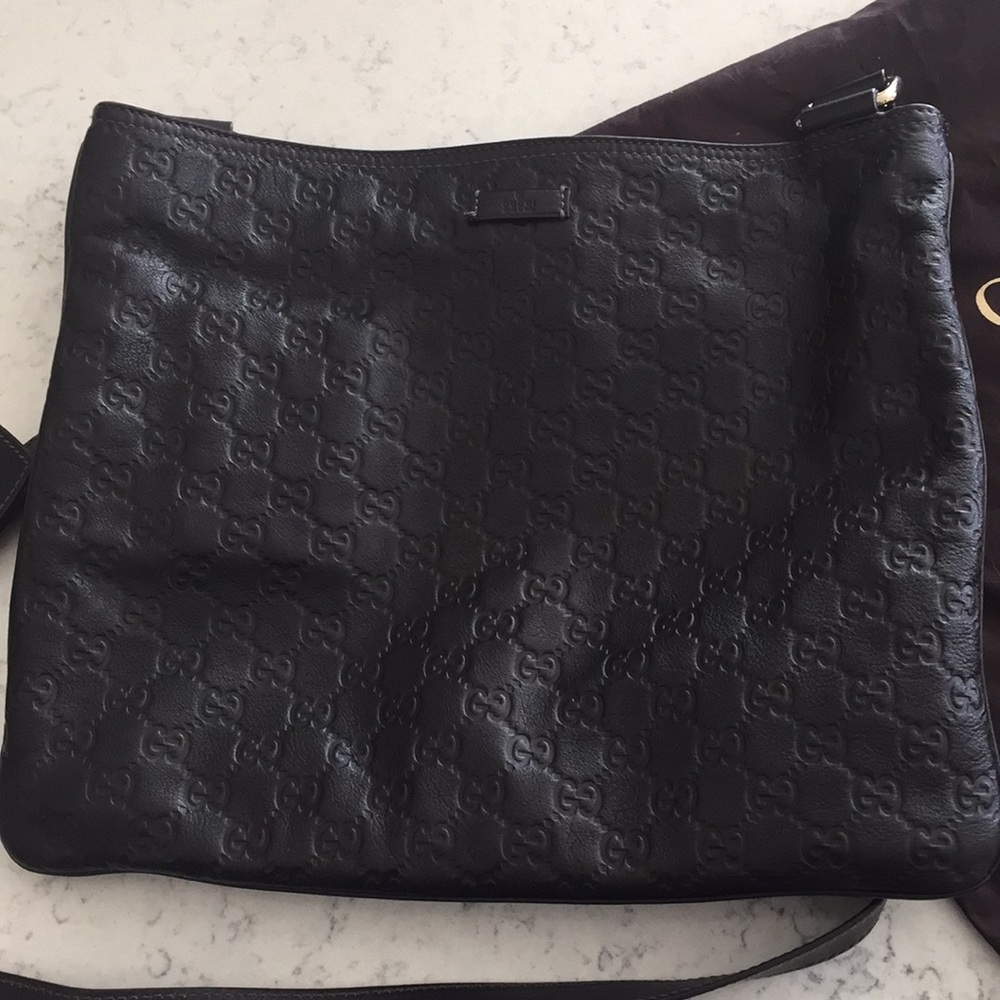 Gucci handbag/crossbody